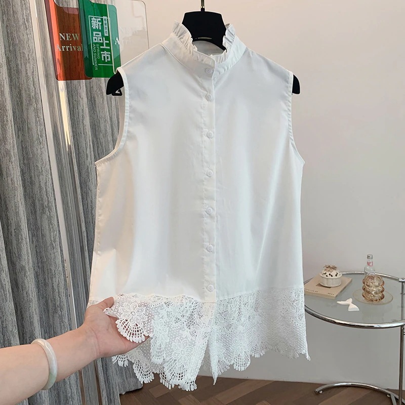 シックで快適な女性用ベストの下に重ね着できるフレンチスタイルの高級レーストリムのノースリーブシャツ