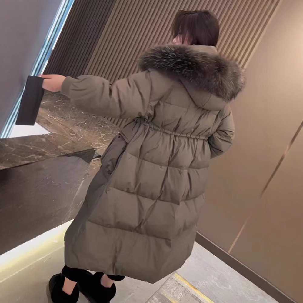 韓国風の秋冬新作レディースミドル丈ダウンジャケット大きなファーカラーフード付きホワイトダックダウンゆったりとしたフィット感ウエストにフィット