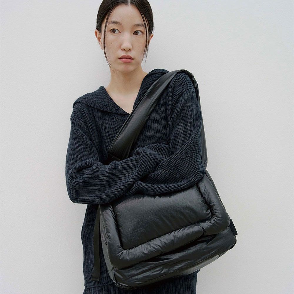 スロウアフタヌーン オーシャンバッグ パフ 13-14インチ ブラック OCEAN BAG PUFF
