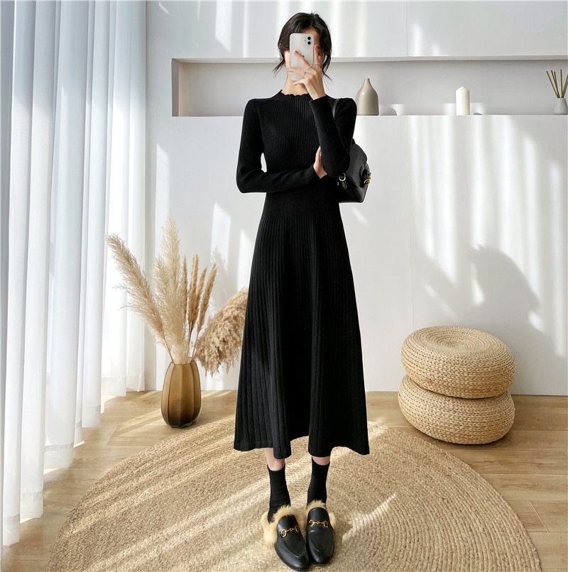 ミディアムレングスセーターワンピースブラックボトムニットワンピースサブ春冬と女性薄い小さな黒いドレス