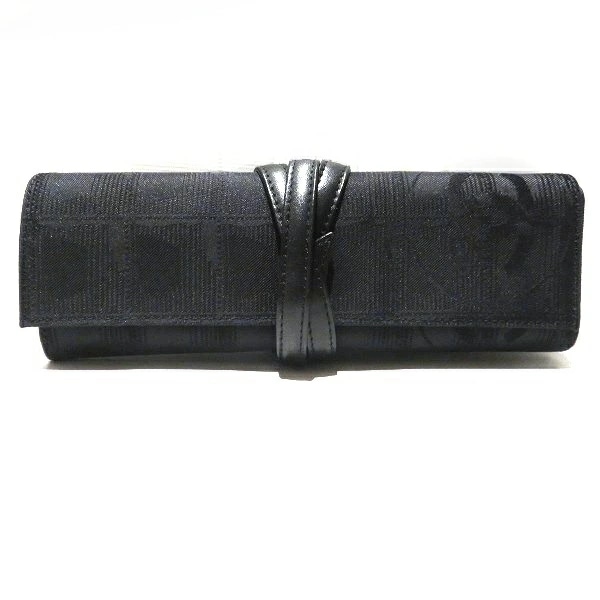 シャネル CHANEL ニュートラベル ブランド小物 ポーチ ユニセックス【中古】