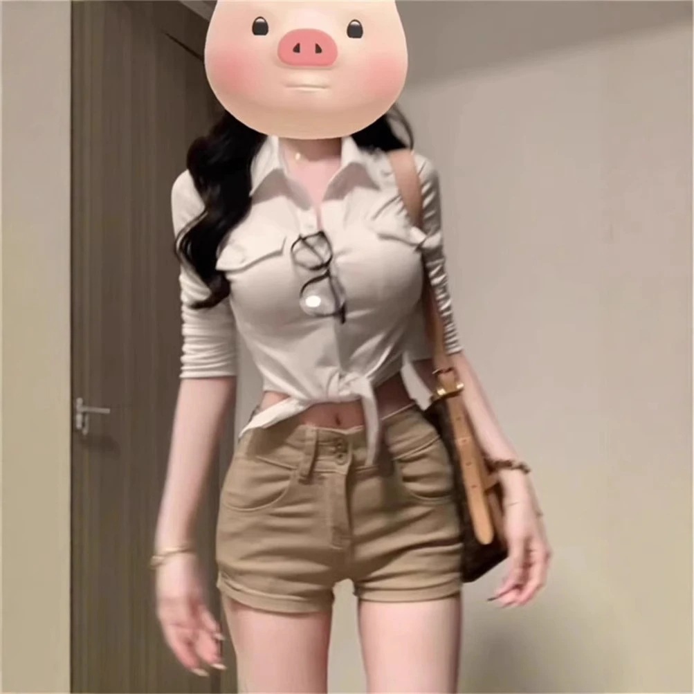 アメリカンスタイルのホットガールの衣装：ヒップの広い女性用のカーキ色のデニムショートパンツ2025年の新スタイルお尻が見えないぴったりとしたボディコンホットパンツ 4,181円