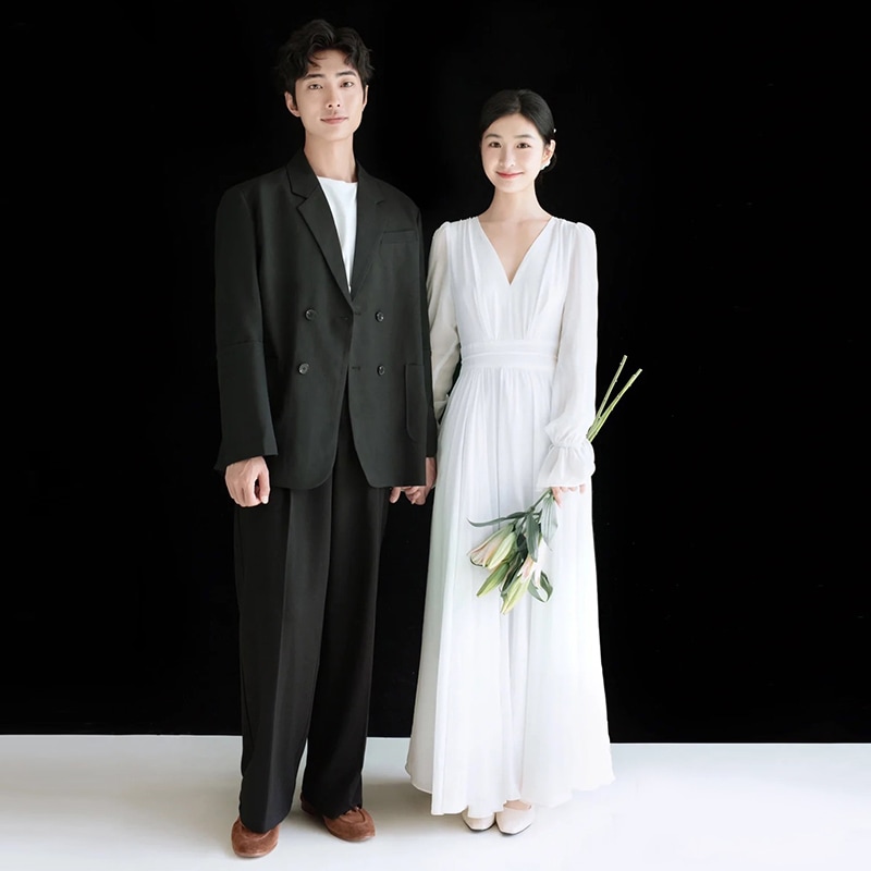 ドレス 衣装 ウエディングドレス 披露宴ドレス ロングドレス ワンピースドレス ロング丈 長袖 ベルスリーブ 深Vネック ウエストマーク 胸元 ステージドレス 発表会 セミフレア かわいい 大人可愛い