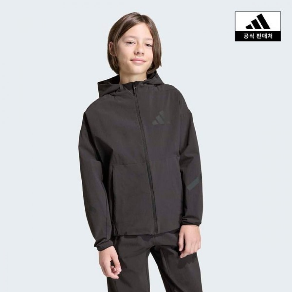 アディダスキッズ Woven Travel Cover Up トラック トップ Z.N.E.