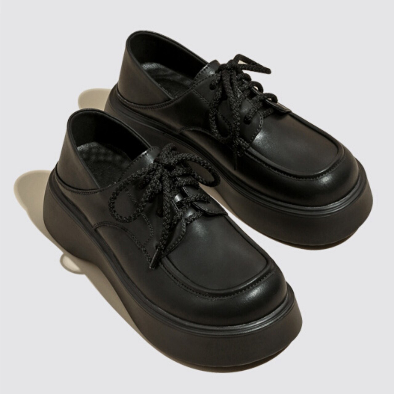 厚底 レースアップシューズ プラットフォーム ローファー 紐靴 レディース 靴 春 秋 冬 おしゃれ 可愛い レトロ ガーリー 10代 20代 30代 黒 ブラック 茶色 ブラウン