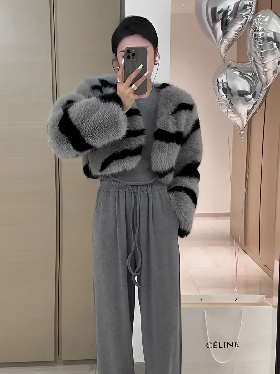 冬の新作 フランスのファッショナブルなゼブラプリント毛皮キツネの毛皮の波状パターンルース小さな香りのよい毛皮のショートコート女性のための