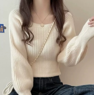 トップス セーター ニット レギュラー丈 袖あり 長袖 ボリューム袖 Vネック ふわふわ かわいい 大人可愛い きれいめ シンプル カジュアル 上品 おしゃれ お洒落 大人女子 こなれ感 柄 5,307円