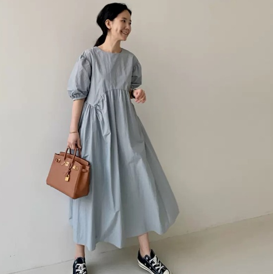 ワンピース ロング丈 袖あり 5分袖 ラウンドネック パフスリーブ 襟なし リネン 大人可愛い シンプル 上品 おしゃれ 大人女子 こなれ感 ラフ ルーズ とろみ感 抜け感 無地 マタニティ 女の子
