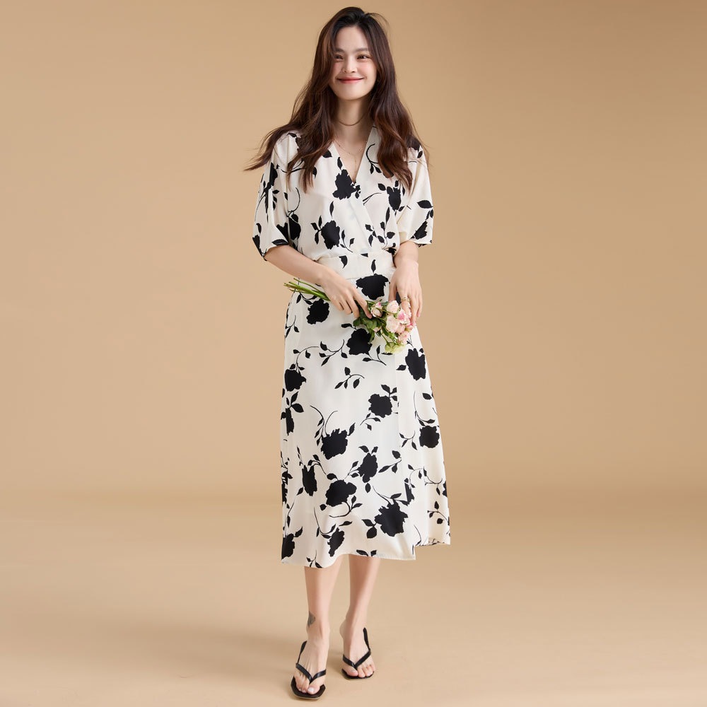 【送.料.無.料.急速発送】レトロな白黒プリントのワンピースワンピース