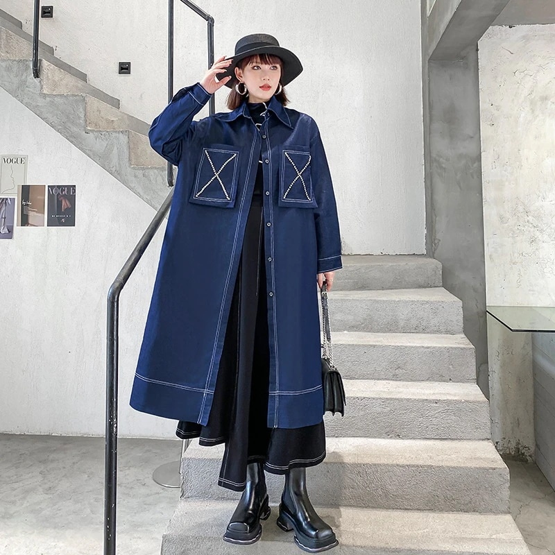 ムートンファッション アメリカンレトロなオーバーサイズ婦人服デニムのコート秋らしいゆったりとしたデザイン感小人数の洋風開襟パーカー