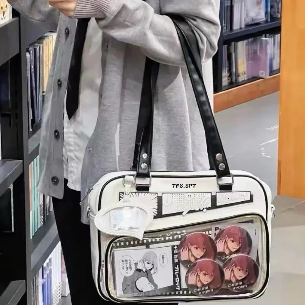 【1つ買うと10個無料】【1つ買うと10個無料】新作　痛バッグ　痛バ　缶バッジバッグ付き　ポーチ2点セット　PU革　２wayトートバッグ　ショルダーバッグ　推し活4