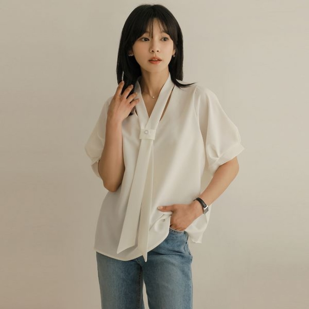 [ELYSIA] マグタイパフ半袖ブラウス