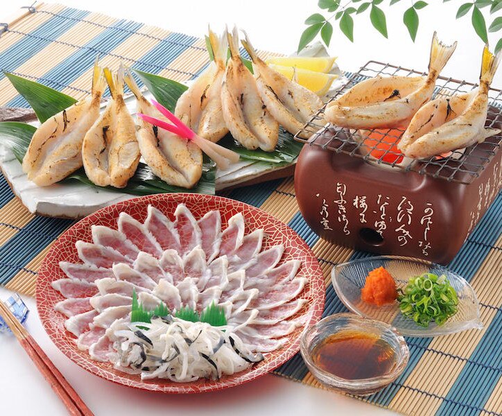 霜降とらふぐ刺身とふぐ一夜干しセット（2-3人前）