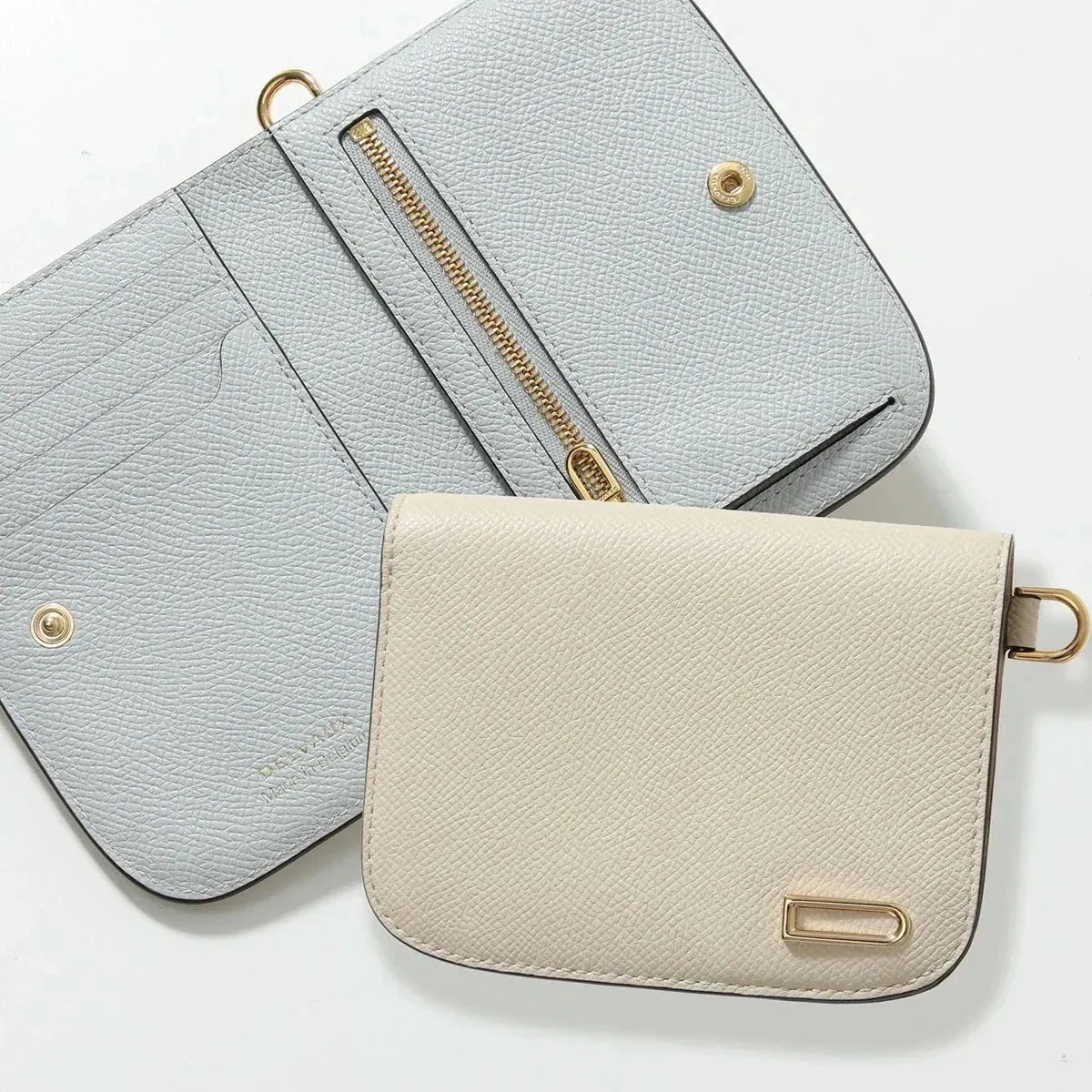DELVAUX デルヴォー 二つ折り財布 Vagabond Compact Wallet ヴァガボンド AB0674 BKN0 レディース Alpina Cal