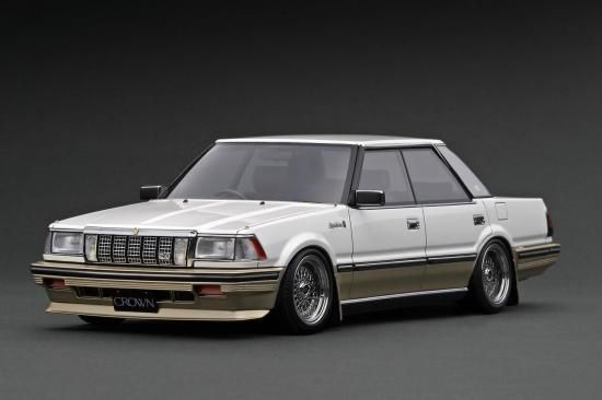 ignitionモデル 1/18 Toyota Crown 2.8 Royal Saloon G (120) Pearl White / Gold【IG3825】 ミニカー IG3825 トヨタ クラ