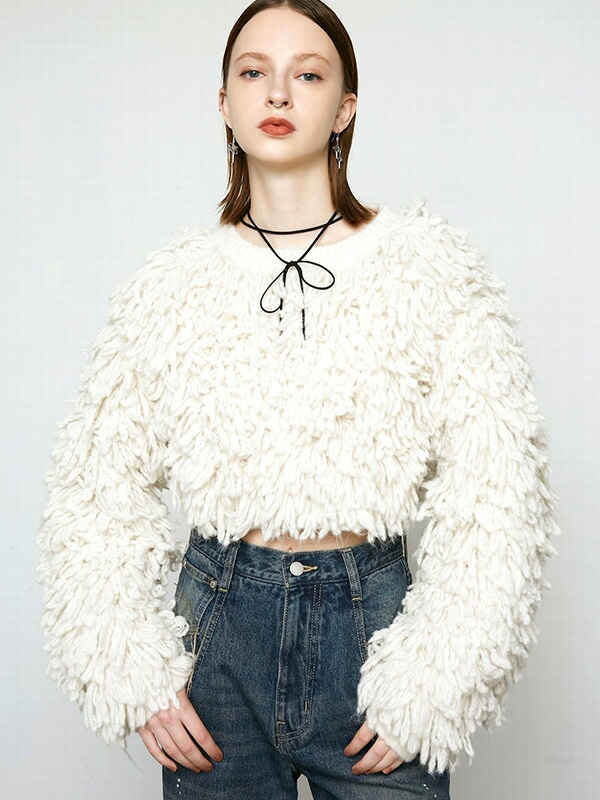 EMODA エモダ ニット レディース 長袖 冬 バルキー フリンジ クロップ ニット ニットプルオーバー クロップド丈 ショート丈 ボリュームニット アイボリー 042462670701