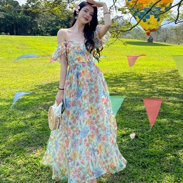 ワンピース ロングワンピース フレアワンピース オフショルダー オフショル 胸元 レースアップ ウエストマーク フレア かわいい 大人可愛い きれいめ シンプル カジュアル 上品 おしゃれ かっこいい