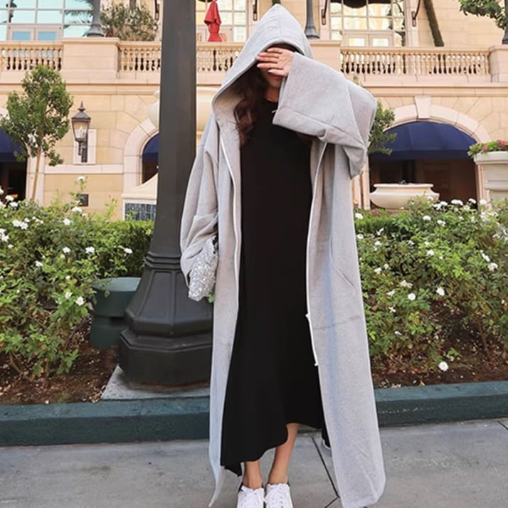 レディース ジャケット パーカー スウェット アウター 上着 羽織 前開き ロング 丈長 長袖 ボリューム袖 萌袖 フード ワイド オーバーサイズ ファスナー ポケット 伸縮性 かわいい 大人可愛い