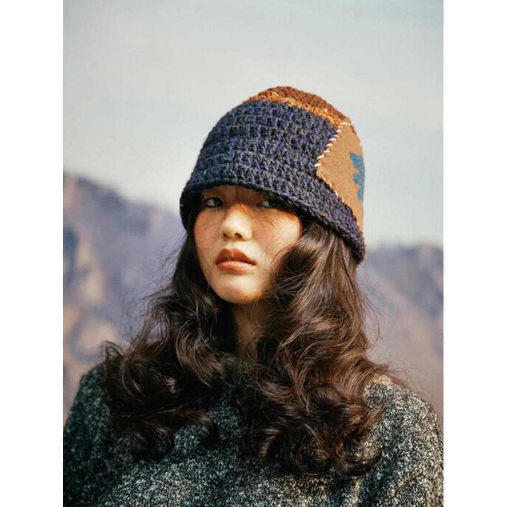 MISU A BARBE [Exclusive] LEAF BUCKET NAVY