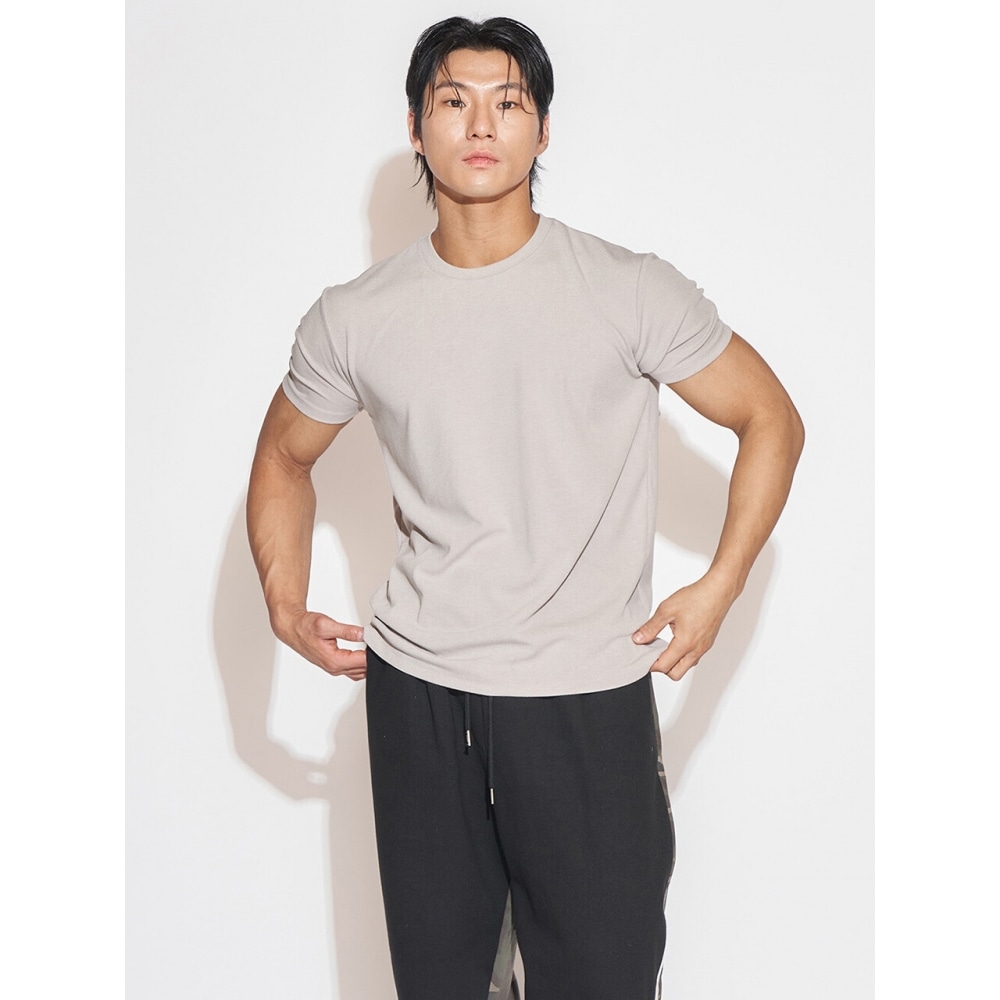 ヘリオスアイスマッスルフィット T シャツベージュ
