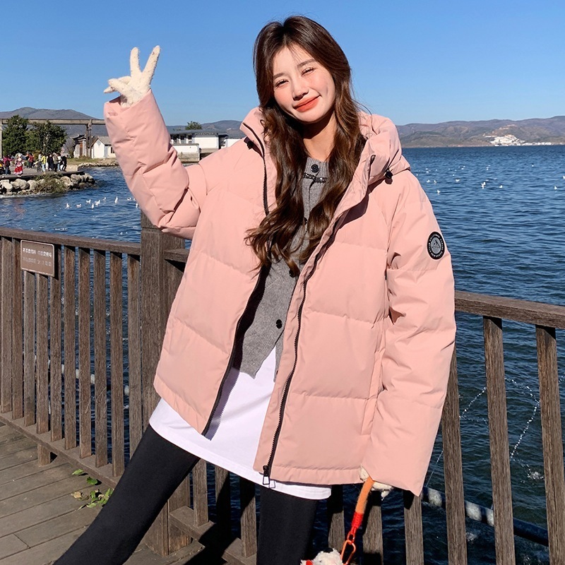 韓国ファッション ピンクの保温連帽ショートダウンジャケット2024新型だるい風小柄で甘いアヒルの綿毛のコート