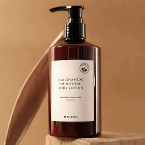 ナイアシンアミドスムージングボディローション300ml