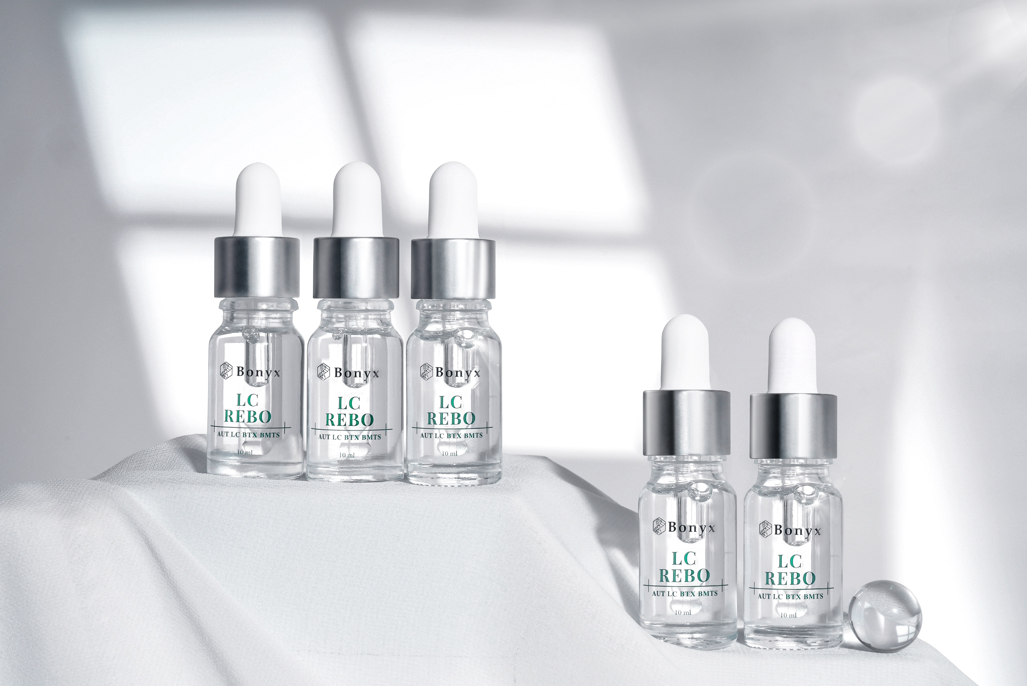 Qoo10] BONYX [韓国公式] LCリボセラム 驚きの 毛 : スキンケア