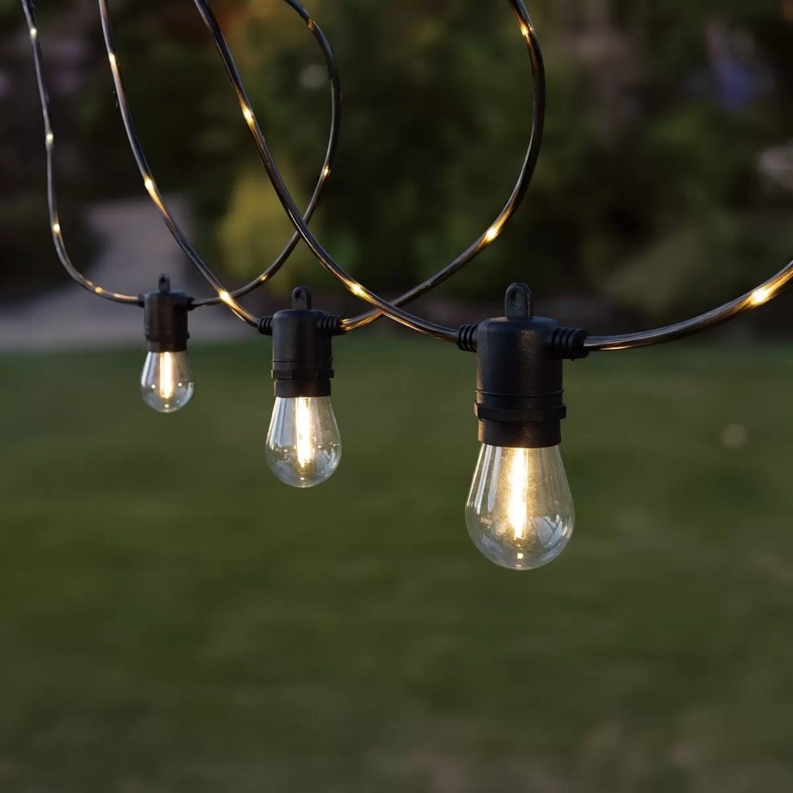 （NEWGALE ファイヤーフライ LED ストリングライト 12m 20球 屋外用）LED電球 予備4球付き ビンテージ クリアライト 100V E26 防雨型 連結不可 64902 6,510円