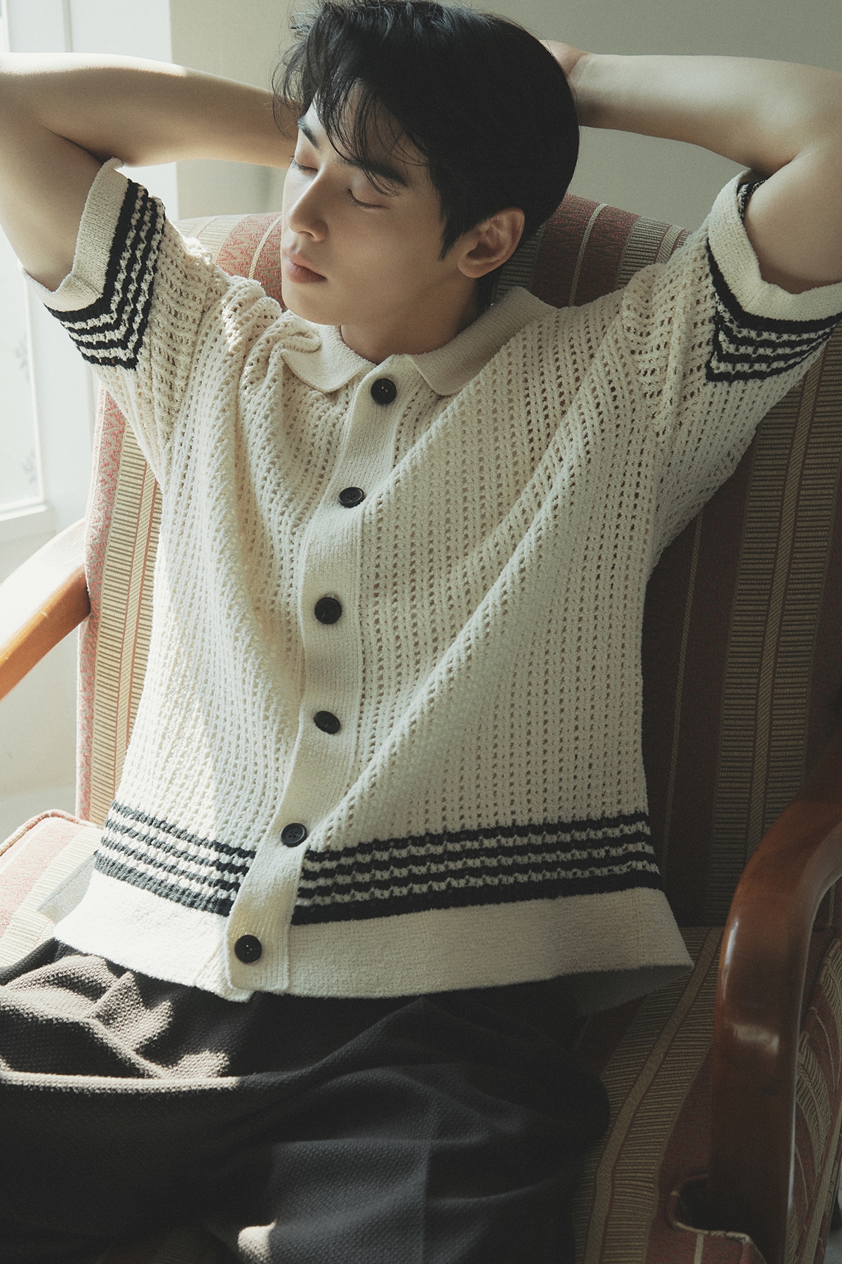 [25SS][チャ·ウヌ PICK] メッシュ 配色 カラー ハーフ カーディガン LLM51502