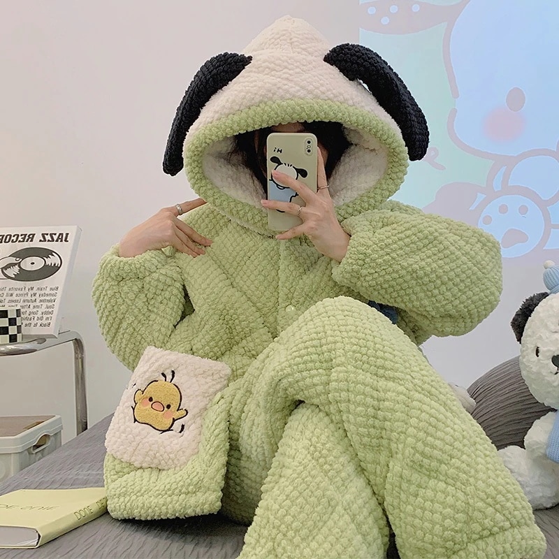 パジャマ女性秋と冬のサンゴのフリースは冬のぬいぐるみのぬいぐるみ三層暖かいフランネルのホームウェアスーツを厚くした