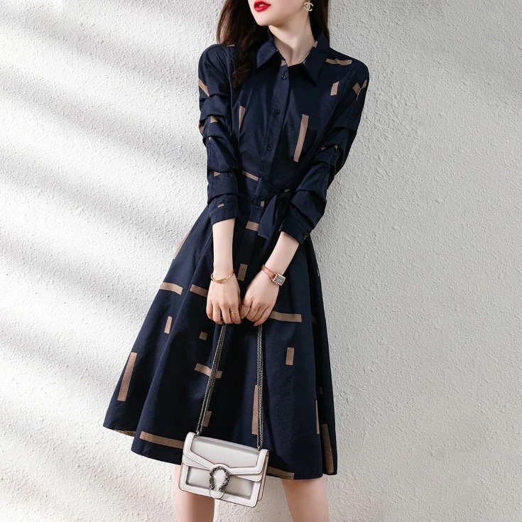 超目玉新品 春秋装の の気質はシンプルに開襟して色にぶつかります幾何学の帯帯はやせて見えますシャツの中で長い款のワンピース女