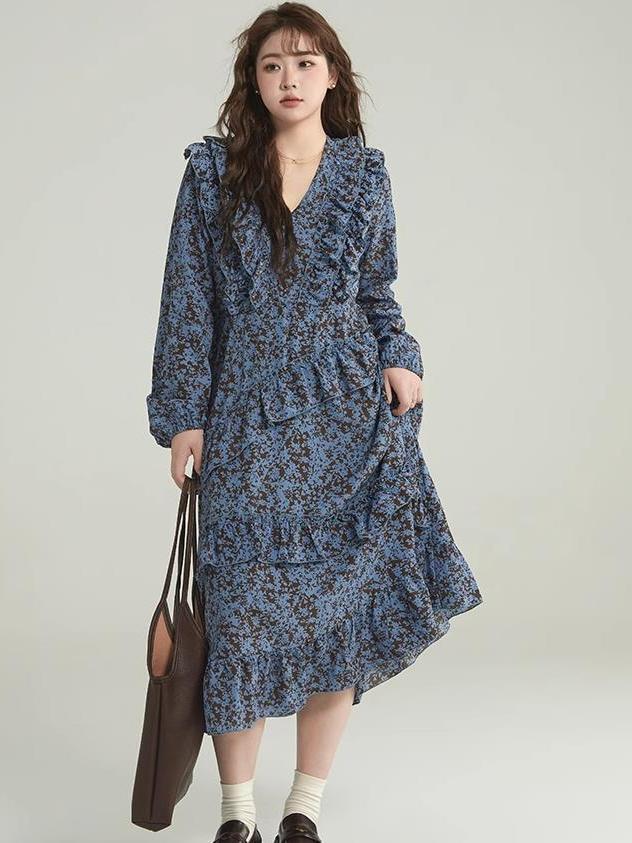 大きめ レディース Vネック 花柄ワンピース レディース 春 新作 着痩せ 木耳縁 ロングワンピース30%までに制限