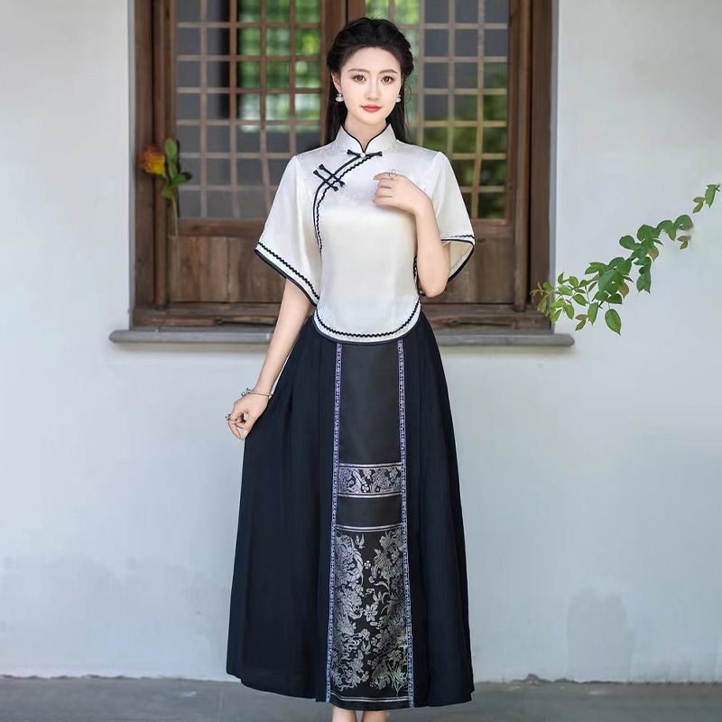 ワンピースドレスドレス2025夏の漢服逆袖ホースフェイススカートスリムウエストチョンサム女性