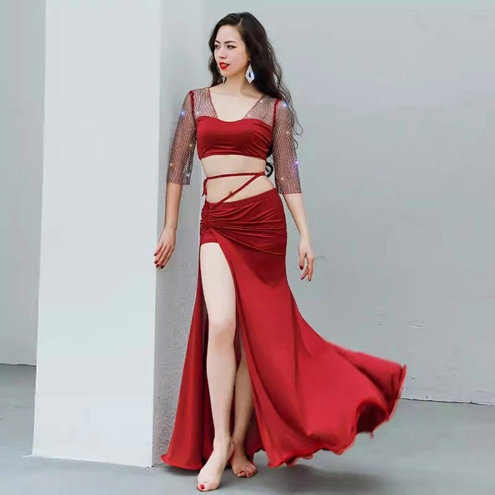 ベリーダンス衣装 セット衣装 スパンコール 発表会 衣装 可愛い ベリーダンス 衣装セット インナーパンツ付き ロング丈 スカート スリット入り スパンコール 7分袖 トップス おしゃれ ベリーダンス