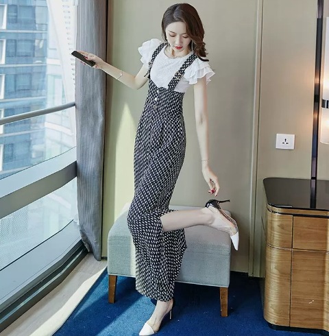 オールインワン サロペット ワイドパンツ アンクル丈 大人可愛い きれいめ シンプル カジュアル 大人女子 こなれ感 ガーリー 個性的 存在感 春 夏 10代 20代 30代 40代 レディースオールインワン