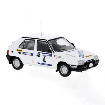 イクソモデル シュコダ ファヴォリット 136L 89Valasska 1/43スケール Zima 4 L.Krecek/B.Borivoj RAC407A