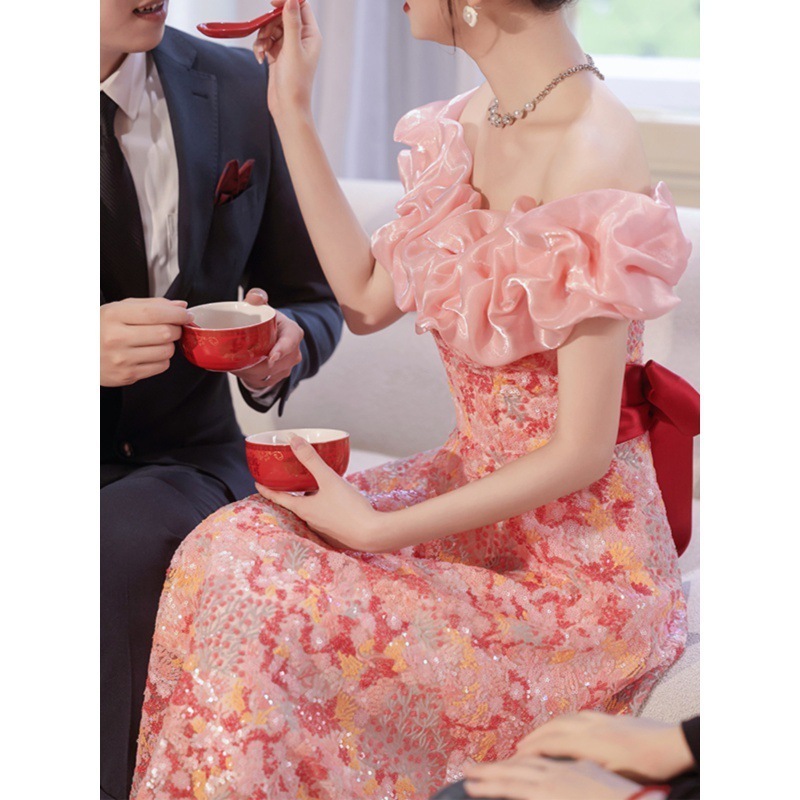 ウェア花嫁レッドエンゲージメントドレスハイエンド小さな結婚式日カジュアル花びらイブニングドレスレディース