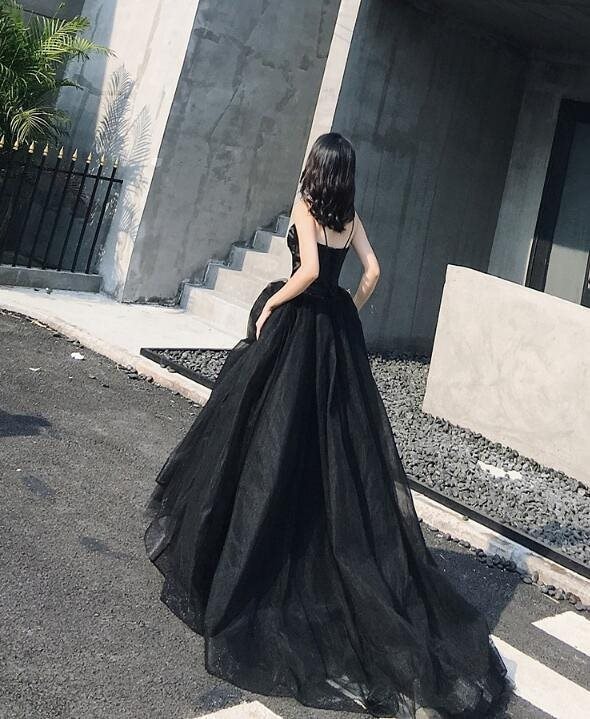 華やか 春新作 Aラインドレスパーティードレス 結婚式 お呼ばれ ロングドレス 演奏会ドレス パーティードレス ウェディングドレス