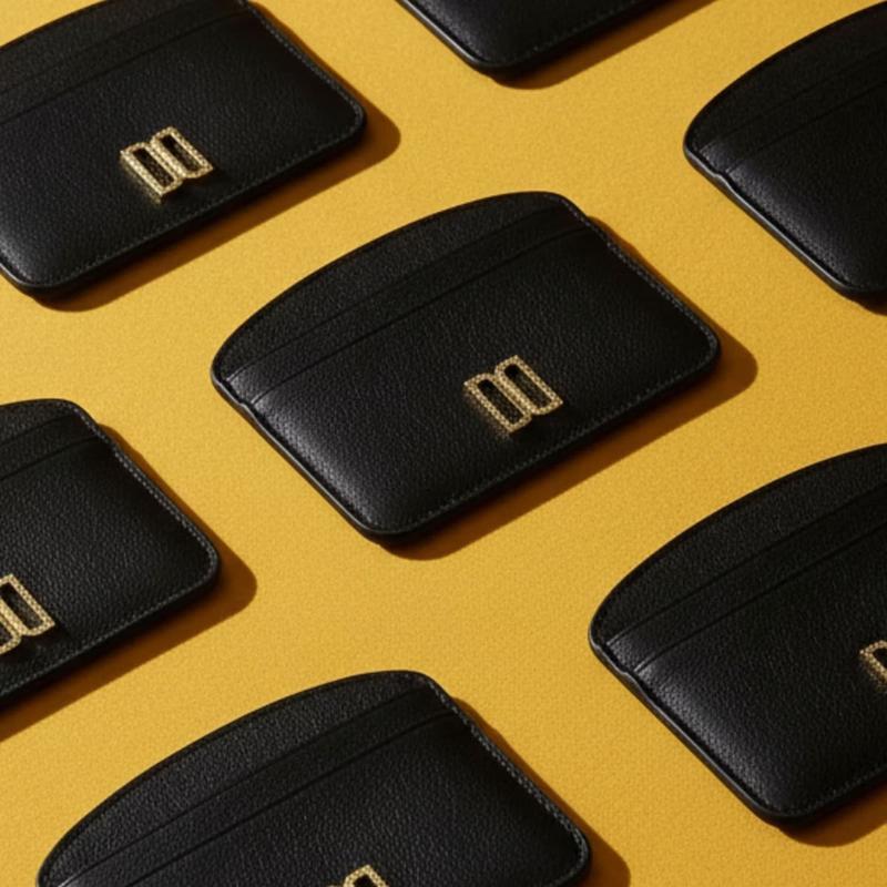 DCHO6E150BK [アゼラ] ブラック DDロゴ 牛革カード入れ