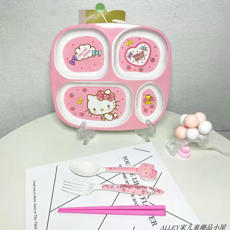 Qoo10] ハローキティ食器セットホームコンパートメ : キッチン用品