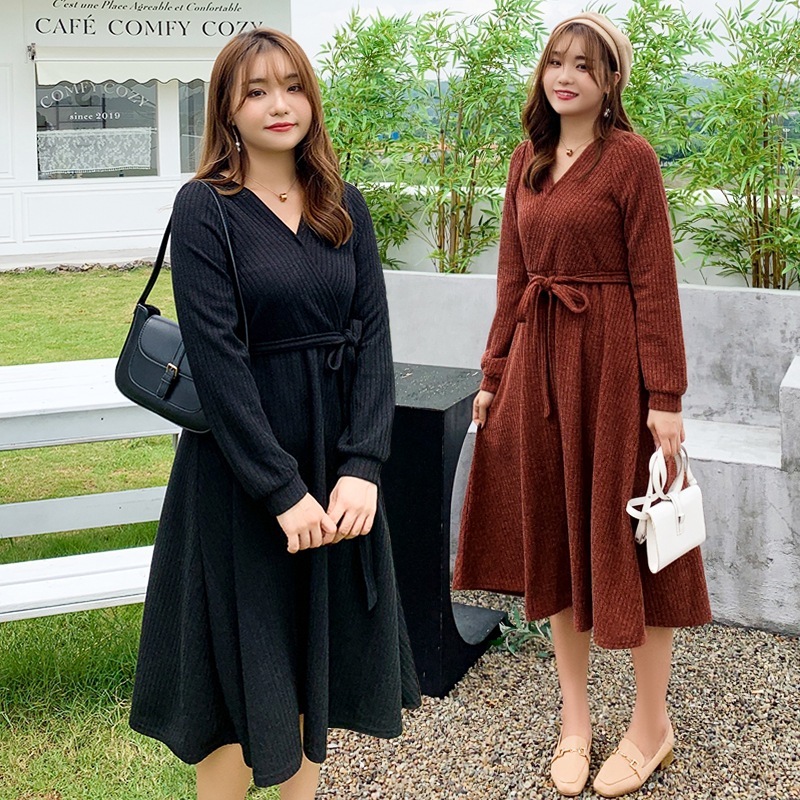 6L 4L 韓国ファッション ワンピース 秋冬 大きいサイズ マタニティ 体型カバー ゆったり 通勤 着痩せ 30代 40代 50代 60代大码女装冬季针织连衣裙长袖V领遮肚绑带减龄显瘦长裙2180