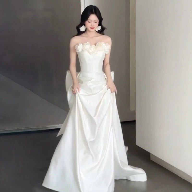 ウェディングドレス ビスチェドレス 花柄 可愛い オシャレ 二次会ドレス ウェディング ドレス サテン 白 ホワイトドレス ロングドレス トレーンドレス 結婚式ドレス 二次会 Aライン ノースリーブ