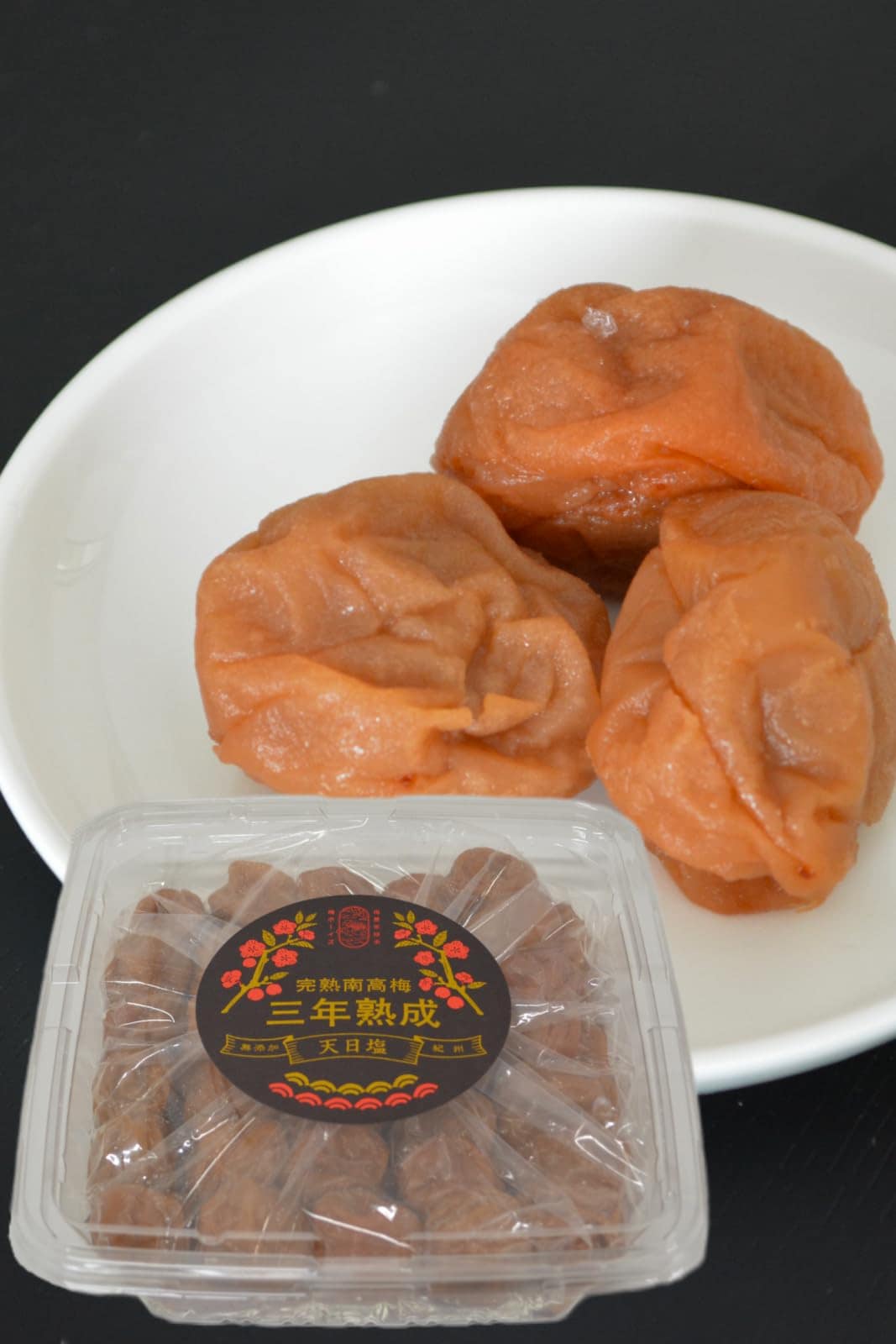 【無添加 梅農家119年目】 梅ボーイズ 紀州南高梅 こだわり三年熟成梅干し 1000g （塩分18%） 天然塩 白干し梅 すっぱい 甘くない 完熟梅 紀州産 （和歌山県三重県）