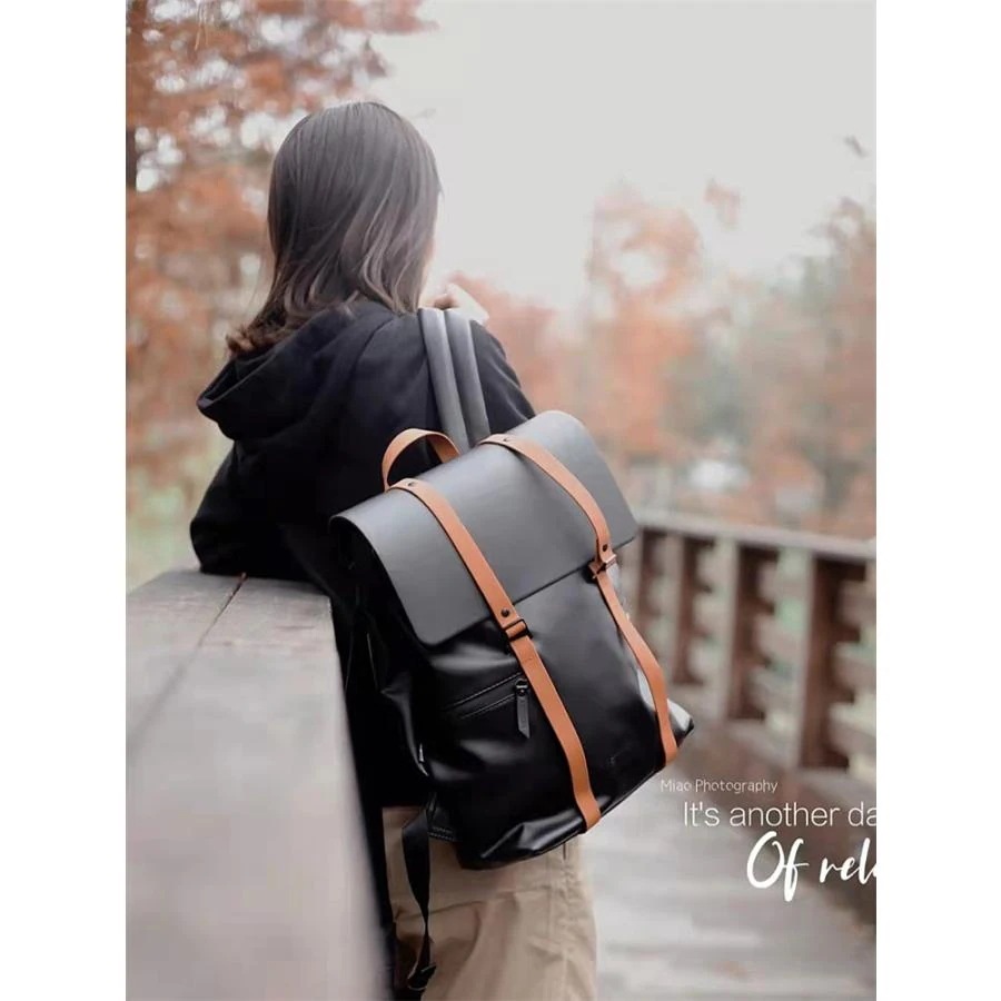 ガストンルーガ GASTON LUGA バックパック メンズ レディース リュックサック 13L/16Ｌビジネス カジュアル pc収納 デイパック 防水 大容量 通学 通勤