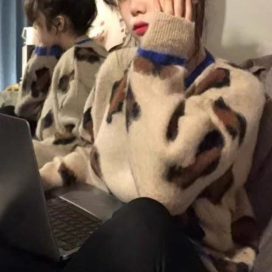 レディース トップス ニット セーター プルオーバー 長袖 ラウンドネック オーバーサイズ ストリート かわいい 大人可愛い きれいめ シンプル カジュアル 上品 おしゃれ かっこいい レトロ