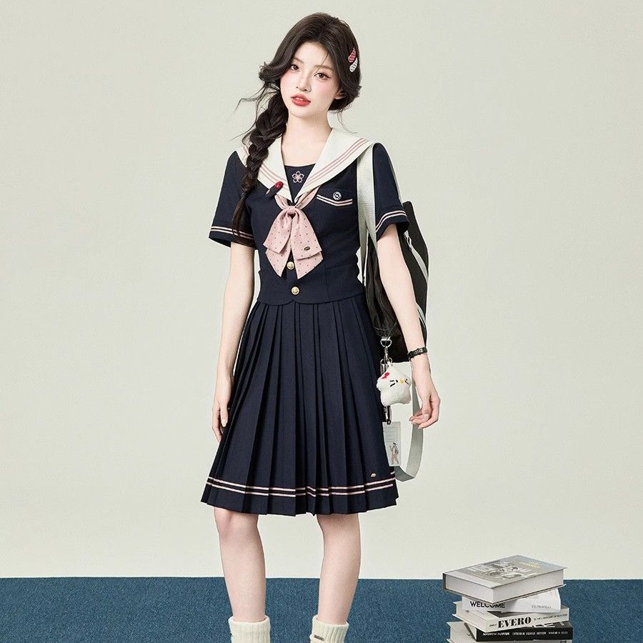 花鈴さんJK風水手襟シャツ女性夏の短いタイプのスリムな上着学生制服シャツ