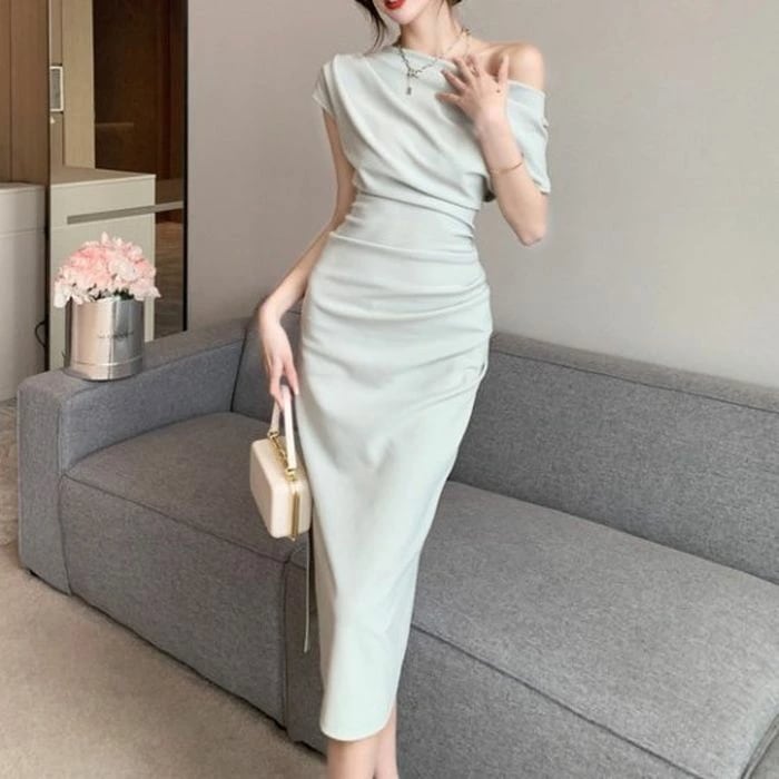 パーティードレス 韓国 安い 結婚式 プチプラ お呼ばれ ロング きれいめ セクシー キャバ ドレス タイト ワンショルダー オフショルダー 二次会 謝恩会 成人式 個性的 水色 ベージュ グリーン