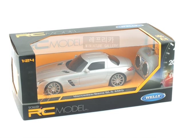 [海外直送] Mercedes Benz SLS AMG 無線操縦カー WE840020SI メルセデスベンツ 玩具 おもちゃ おもちゃ