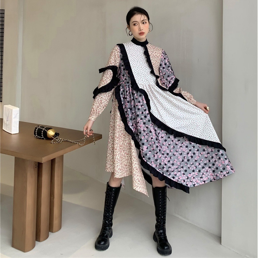 ワンピース フレアワンピース ワンピドレス 膝丈 ひざ丈 膝下 長袖 スタンドカラー フレア Aライン アシンメトリー 切り替えデザイン フリル スリット かわいい 大人可愛い カジュアル 大人