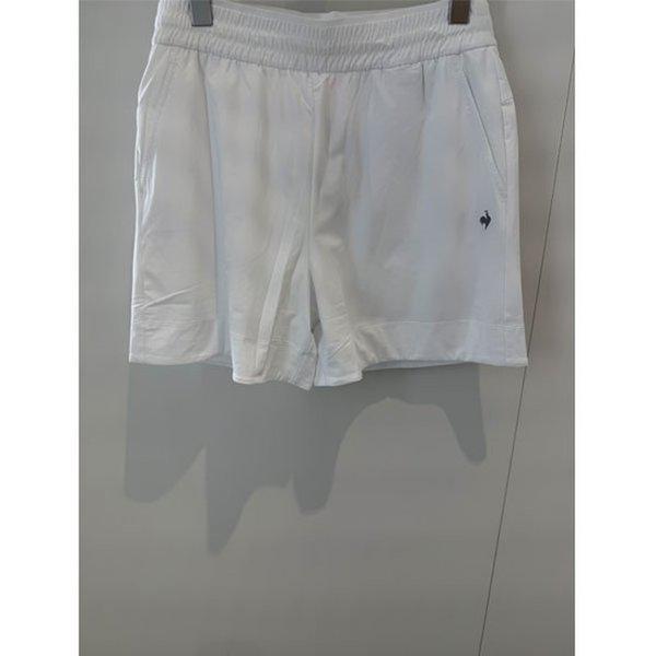女性用シェードオンコールドフィール4部丈ルーズフィットショートパンツ QR222OHP45 OWT